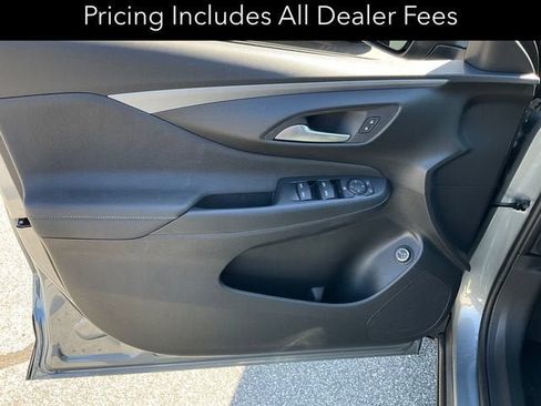 New 2026 Buick Envista Preferred w/ Convenience II Package FWD image 3