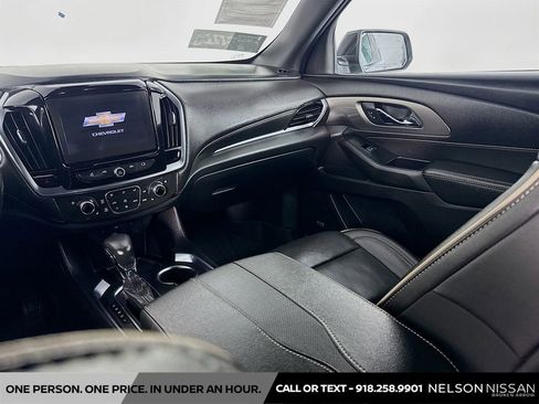 Used 2024 Chevrolet Traverse Premier w/ Redline Edition AWD/4WD image 25