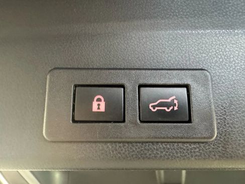 Used 2021 Subaru Ascent Touring w/ Popular Package #2A image 31