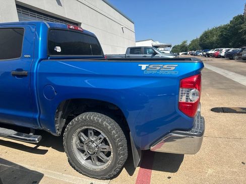 Used 2018 Toyota Tundra SR5 w/ SR5 Upgrade Package RWD image 7