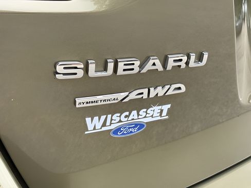 Used 2025 Subaru Outback Premium AWD/4WD image 19