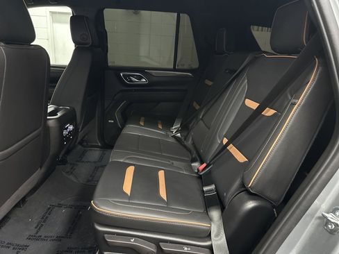 Used 2024 GMC Yukon AT4 w/ Technology Package image 34