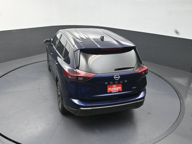 Used 2024 Nissan Rogue SV FWD image 27