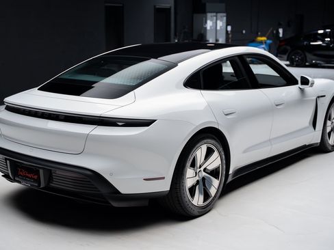 Used 2023 Porsche Taycan w/ Premium Package image 30