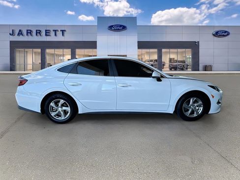 Used 2022 Hyundai Sonata SE FWD image 8