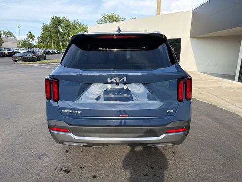 New 2026 Kia Sorento S AWD/4WD image 9