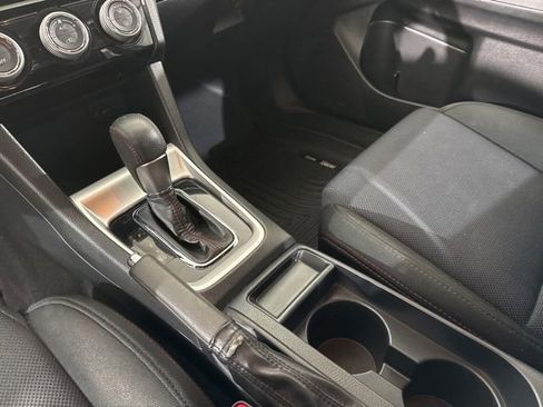 Used 2016 Subaru WRX Premium image 23