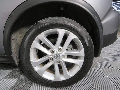 Used 2017 Nissan Juke S image 42