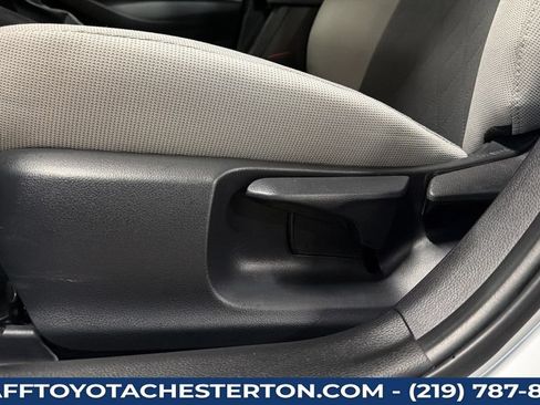 Used 2026 Toyota Corolla LE FWD image 15