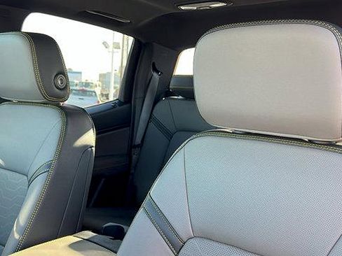 New 2026 Chevrolet Colorado ZR2 w/ Technology Package image 20