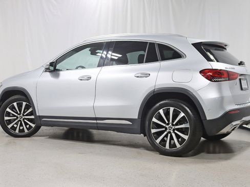 Used 2022 Mercedes-Benz GLA 250 4MATIC w/ Premium Package Lite image 10