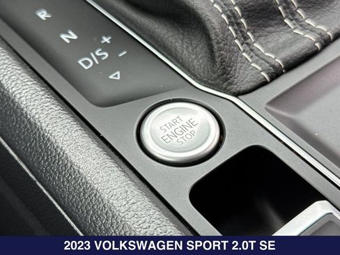 Used 2023 Volkswagen Atlas Cross Sport SE w/ Panoramic Sunroof Package FWD image 23