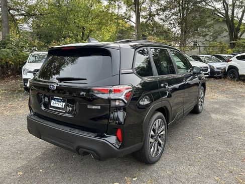 New 2025 Subaru Forester Touring image 8