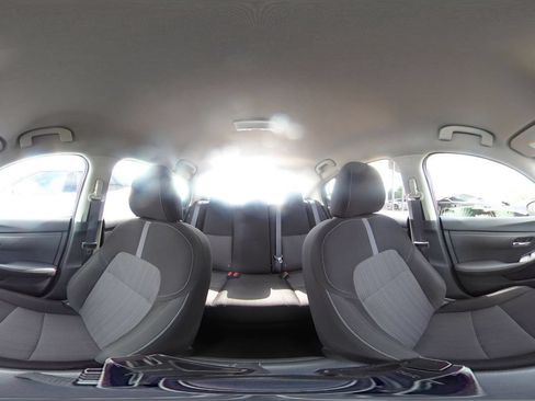 Used 2025 Nissan Sentra SV FWD image 41