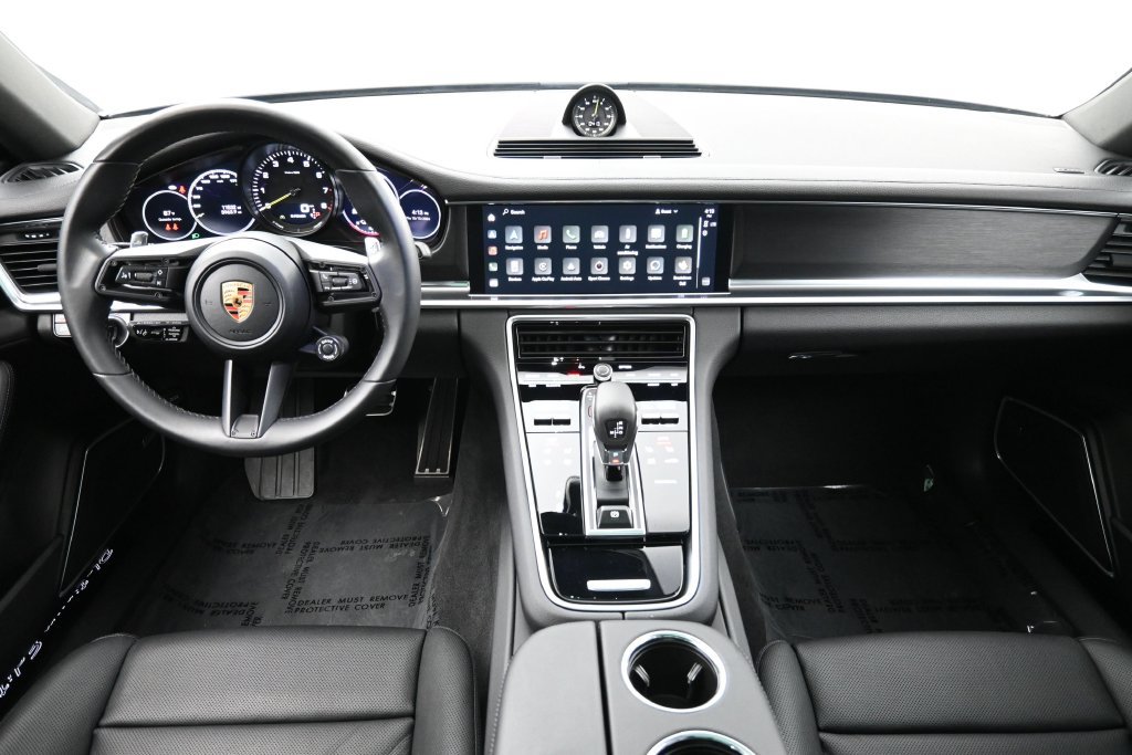 Certified 2023 Porsche Panamera 4 Platinum Edition AWD/4WD image 6