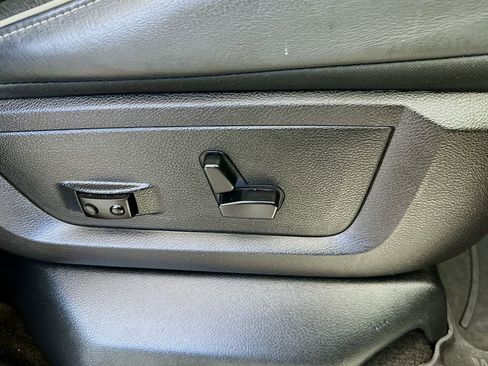 Used 2016 RAM 1500 Limited AWD/4WD image 24
