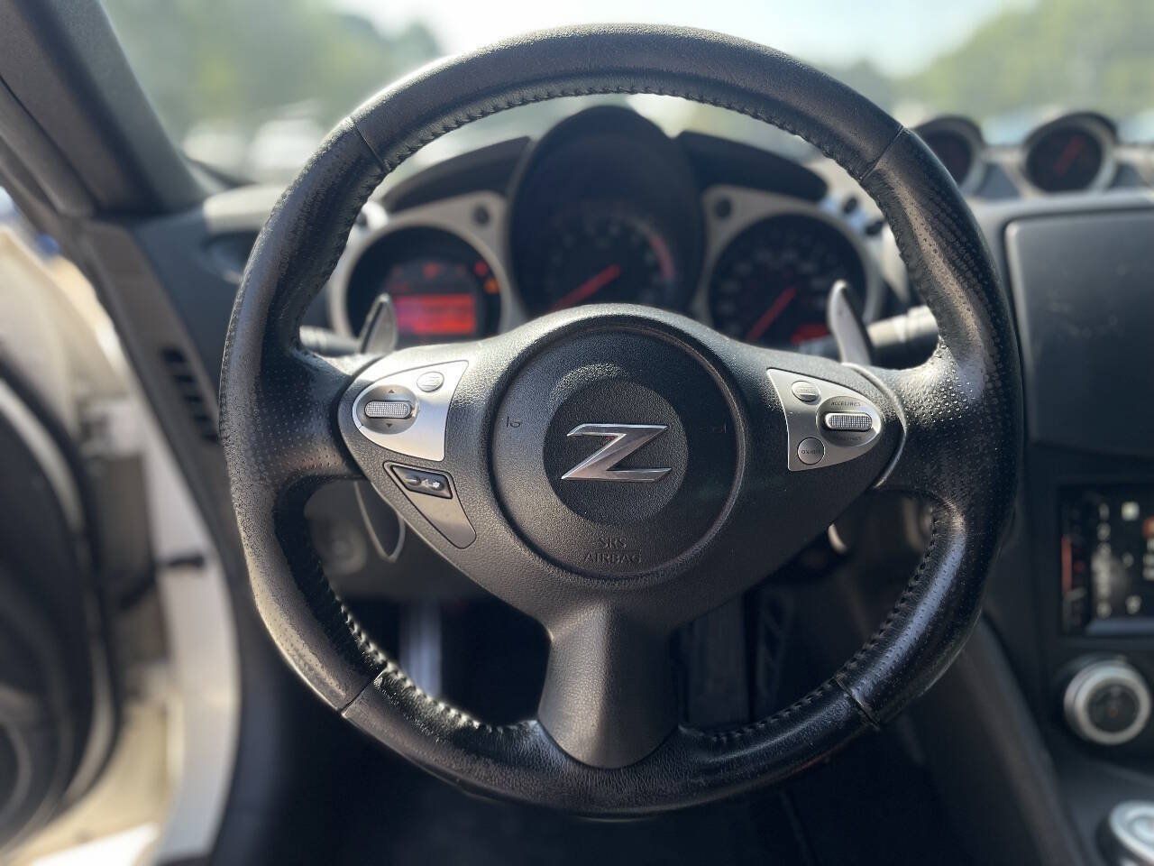 Used 2013 Nissan 370Z Coupe RWD image 15