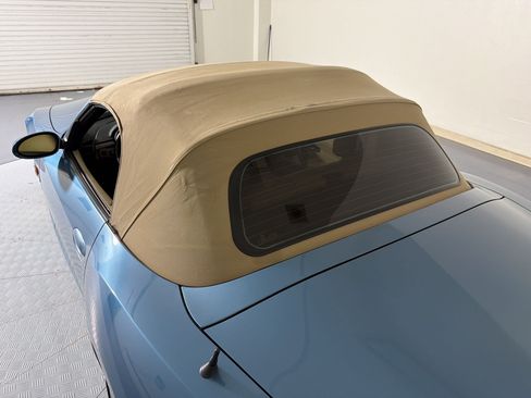 Used 2003 BMW Z4 3.0i RWD image 25