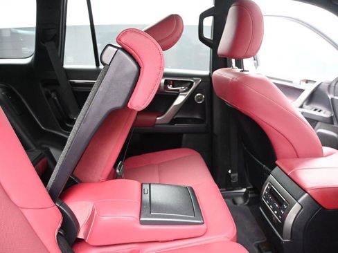 Used 2022 Lexus GX 460 Premium w/ Premium Plus Package AWD/4WD image 22