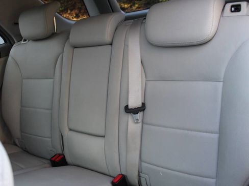 Used 2011 Mercedes-Benz ML 350 2WD image 15