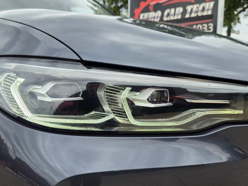 Used 2022 BMW X7 xDrive40i w/ Premium Package image 12