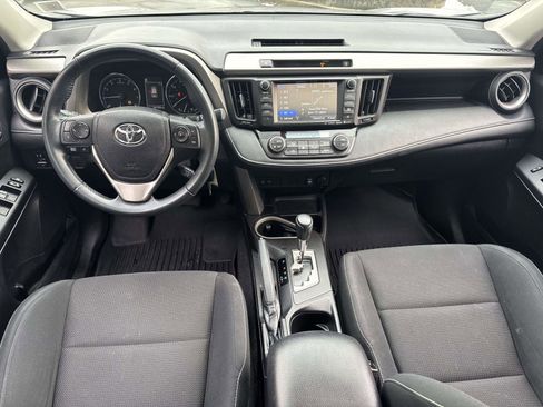 Used 2016 Toyota RAV4 XLE image 14
