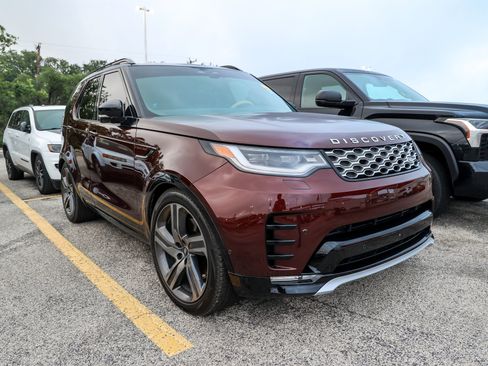 Used 2026 Land Rover Discovery Limited Edition AWD/4WD image 9