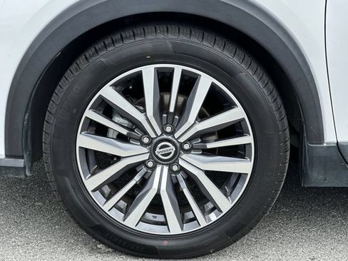 Used 2021 Nissan Kicks SV FWD image 24
