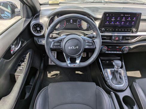 Certified 2023 Kia Forte GT-Line FWD image 12