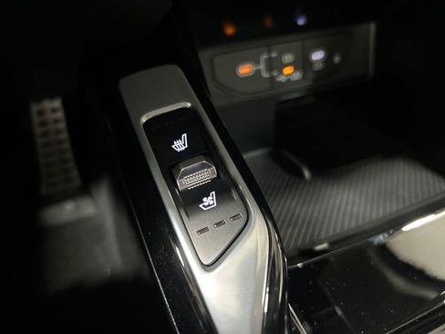 New 2025 Kia Sorento SX image 21