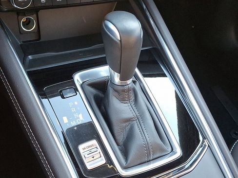 Used 2024 MAZDA CX-5 Signature image 13