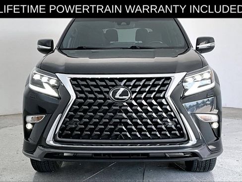 Used 2023 Lexus GX 460 Premium w/ Accessory Package AWD/4WD image 4