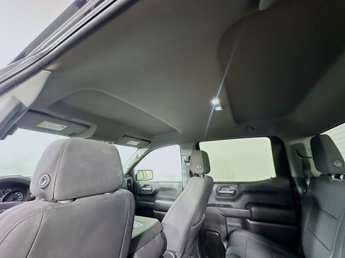 Used 2022 Chevrolet Silverado 1500 Custom Trail Boss w/ LPO, Dark Essentials Package image 13