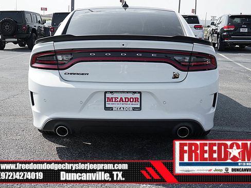 New 2023 Dodge Charger Scat Pack w/ Harman/Kardon Audio Group image 4