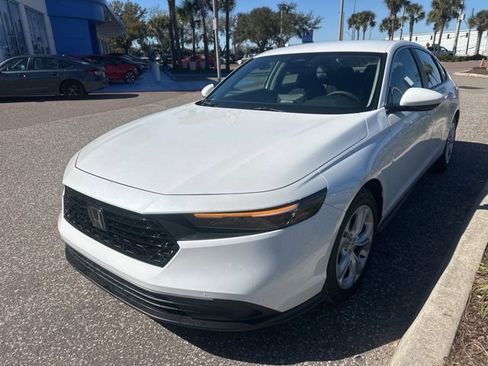 Used 2025 Honda Accord LX image 7