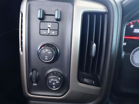 Used 2016 GMC Sierra 2500 Denali w/ Duramax Plus Package image 26