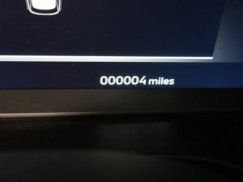 New 2025 Mitsubishi Outlander SE image 45