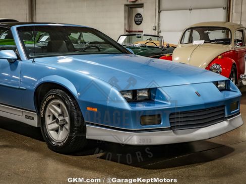 Used 1988 Chevrolet Camaro LT image 18