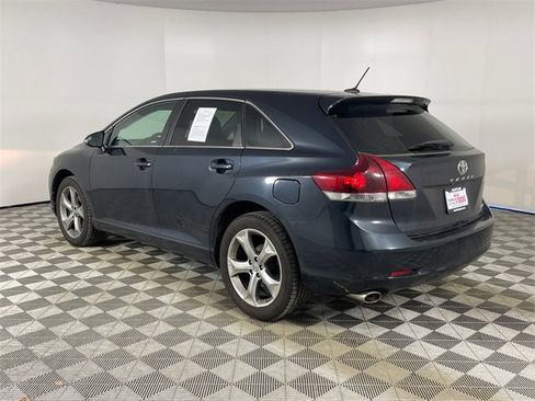 Used 2013 Toyota Venza LE image 14