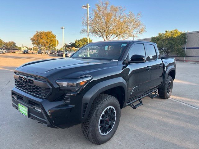 Used 2026 Toyota Tacoma TRD Off-Road AWD/4WD image 1