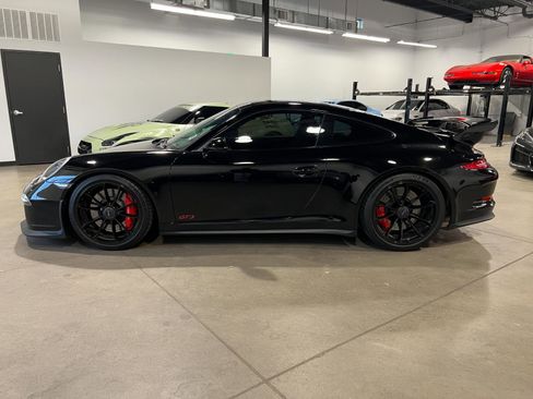 Used 2014 Porsche 911 GT3 image 6