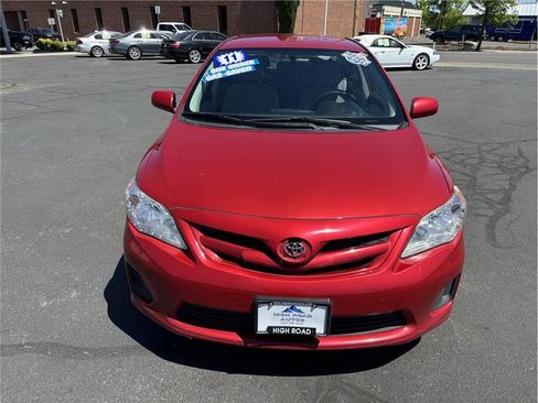 Used 2011 Toyota Corolla LE FWD image 8