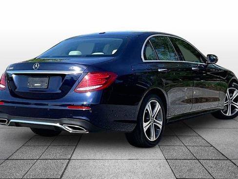 Used 2019 Mercedes-Benz E 300 4MATIC image 7