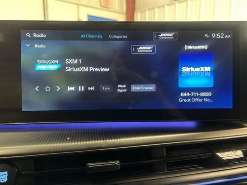 Used 2024 Hyundai Santa Fe Calligraphy AWD/4WD image 31