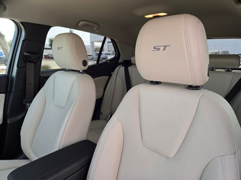 Certified 2026 Buick Encore GX Sport Touring w/ Advanced Technology Package image 13