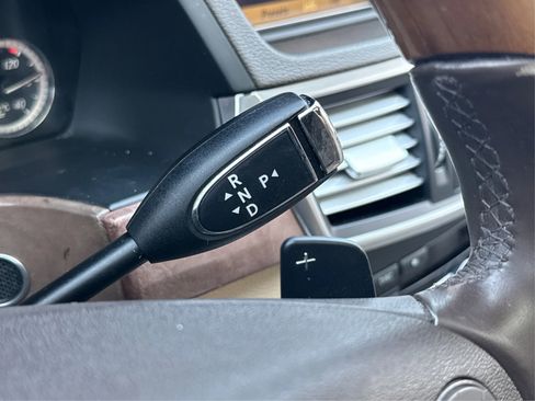 Used 2012 Mercedes-Benz E 350 4MATIC Sedan image 32