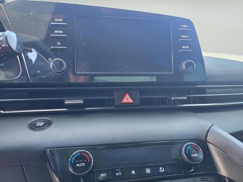 Used 2022 Hyundai Elantra N Line image 19