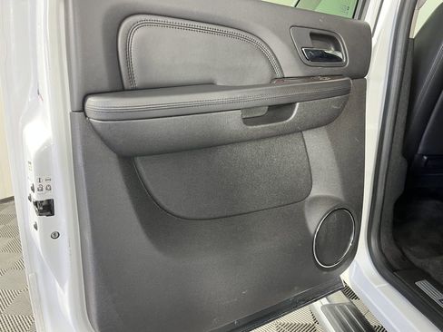 Used 2013 GMC Sierra 3500 Denali image 12