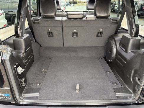 Certified 2022 Jeep Wrangler Unlimited Sahara 4xe w/ Cold Weather Group image 16