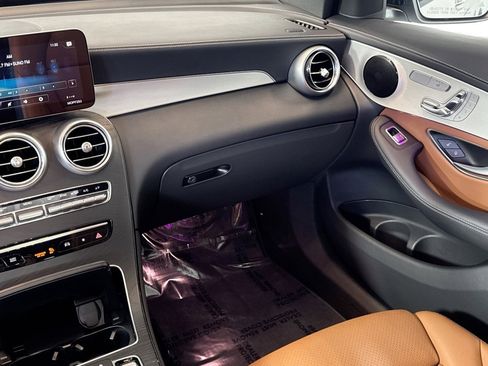 Certified 2022 Mercedes-Benz GLC 300 4MATIC Coupe image 22